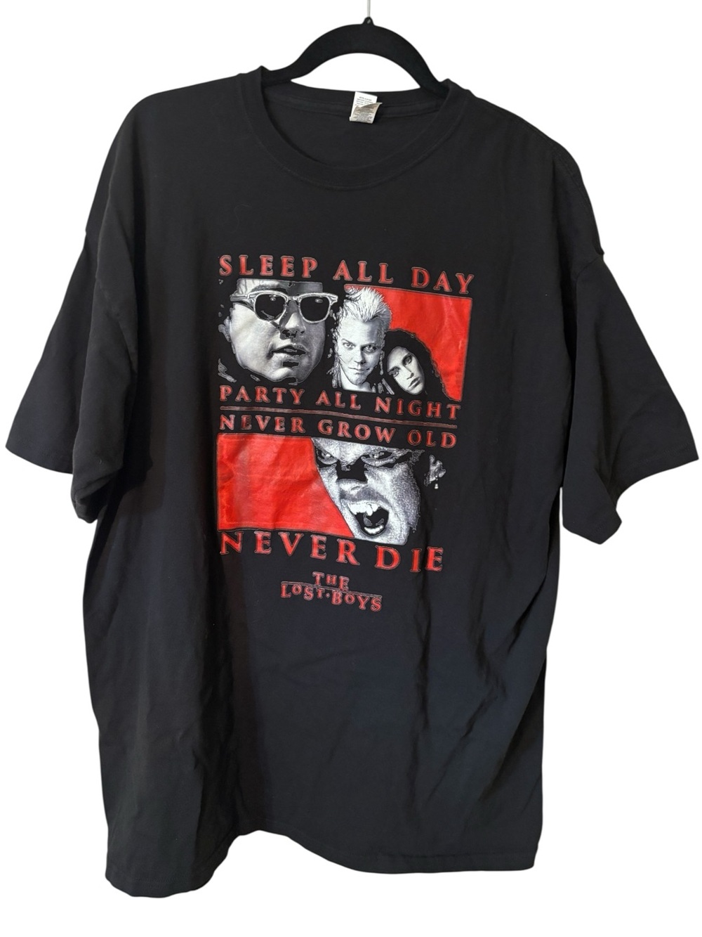 The Lost Boys Graphic Tee XXL Black Never Die Print Red B&W movie images Cotton